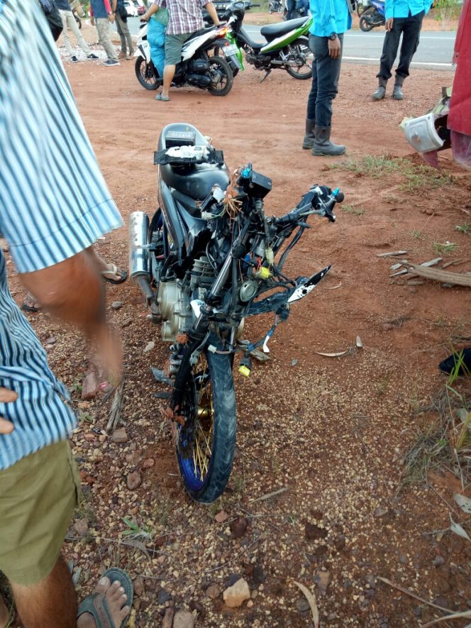 
					Lori Vs Satria FU “Adu Kambing” di Wacopek