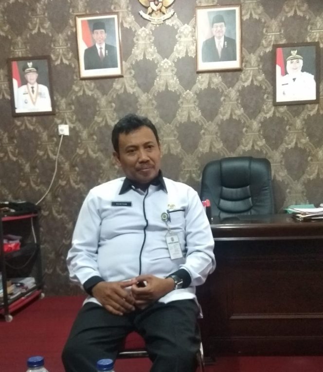 
					Kadinkes Tanjungpinang,Rustam.
Foto:. Jho