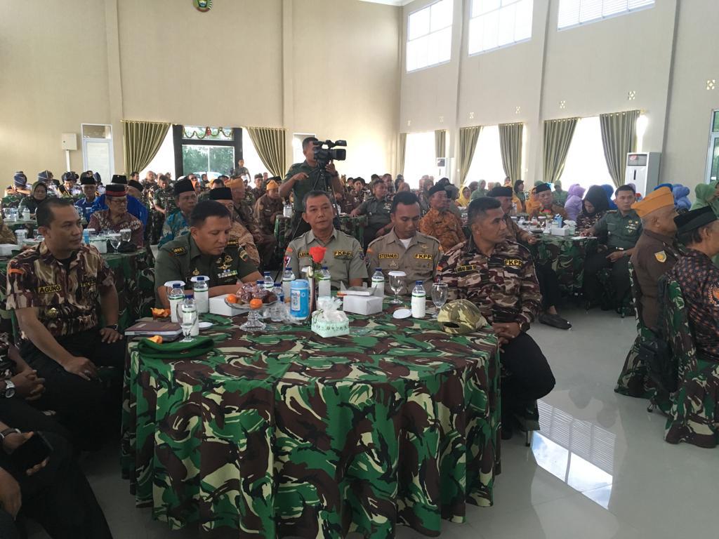Jajaran PD XXXl KB FKPPI Kepri Hadiri Silahturahmi KBT Di Makorem 033/WP