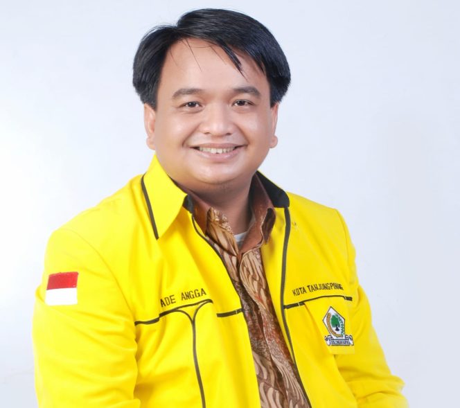 
					Ade Angga