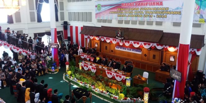 
					Sah di Lantik Ini 30 Nama Anggota DPRD Kota Tanjungpinang Periode 2019-2024