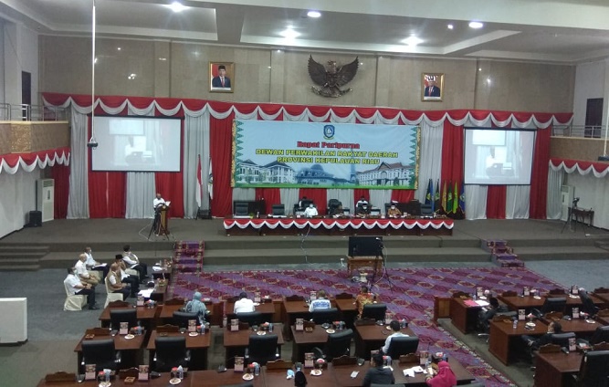 DPRD Kepri Gelar Rapat Paripurna LHP BPK Atas Laporan Keuangan Pemprov TA 2019 DPRD Kepri Gelar Rapat Paripurna LHP BPK Atas Laporan Keuangan Pemprov TA 2019