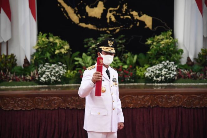 
					Minta Masyarakat Tetap Tenang dan Doakan Kesembuhan Gubernur