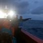Kepal Nelayan Alami Mati Mesin, Tim Rescue Basarnas Maumere Lakukan Evakuasi