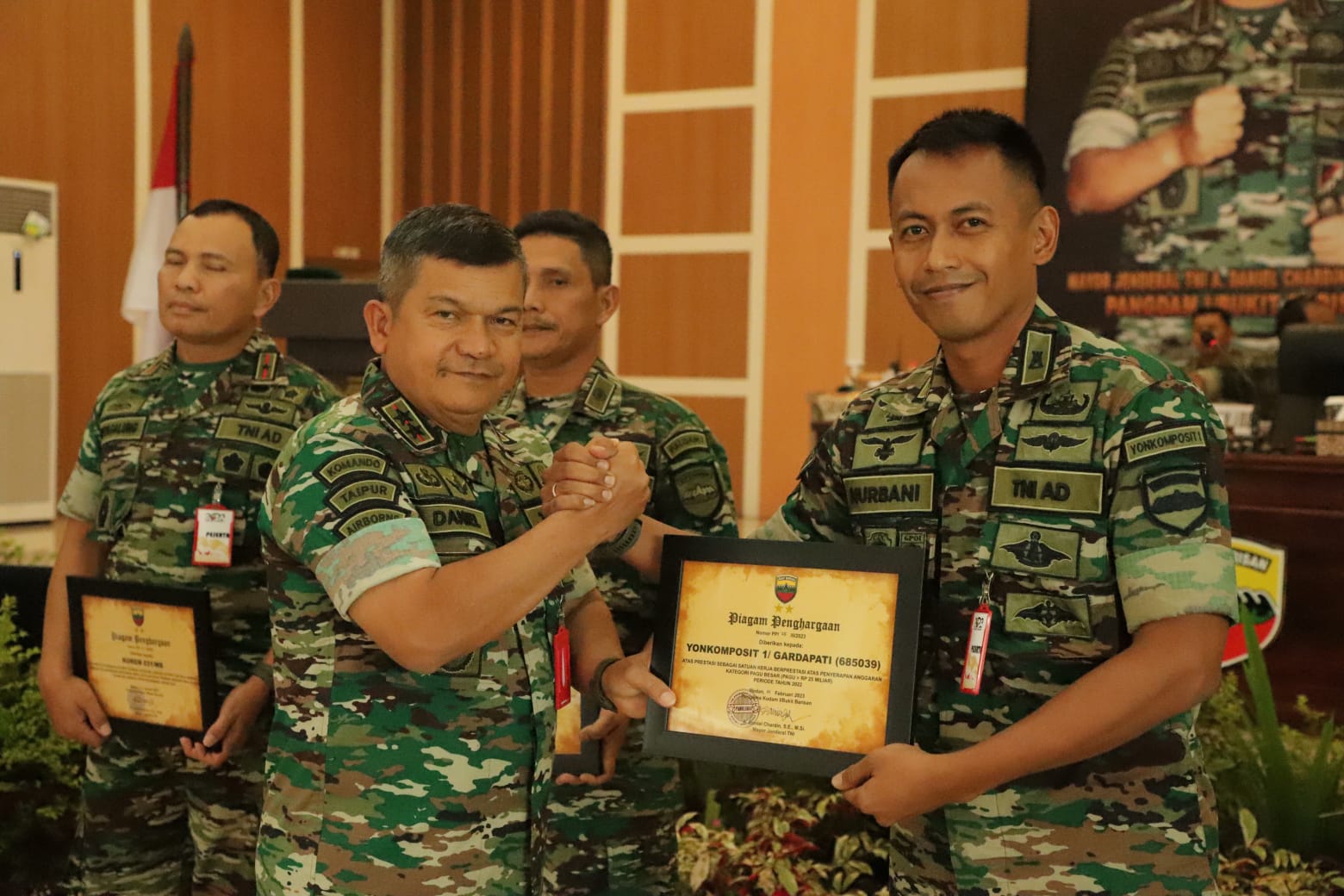 Yonkomposit 1/GP Raih Penghargaan Atas Penyerapan Anggaran 25 Miliyar Rupiah Dari KPPN Yonkomposit 1/GP Raih Penghargaan Atas Penyerapan Anggaran 25 Miliyar Rupiah Dari KPPN