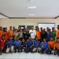 Jalin Sinergitas Bersama Tagana, Basarnas Maumere Gelar Latihan Pertolongan di Atas Ketinggian