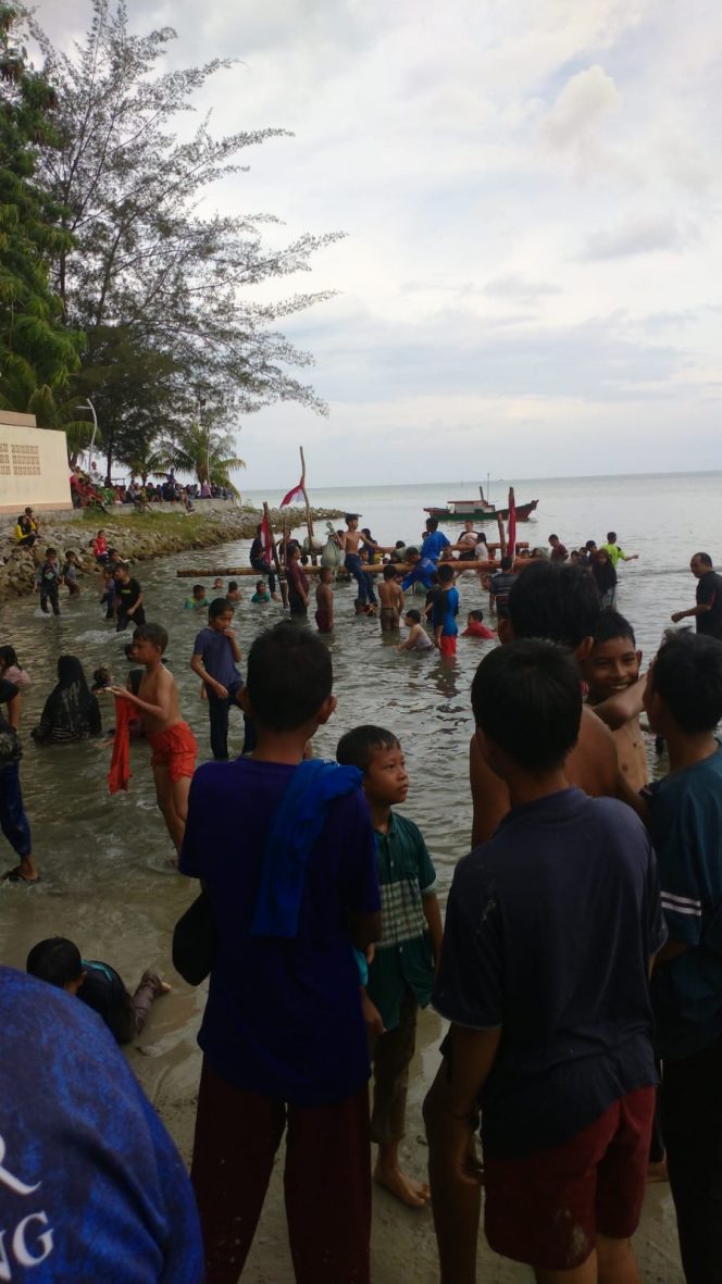 
					Semarak HUT RI Ke-78, Pemerintah Kecamatan Bungtim Gandeng Karang Taruna Natuna Adakan Lomba Beragam Permainan Rakyat