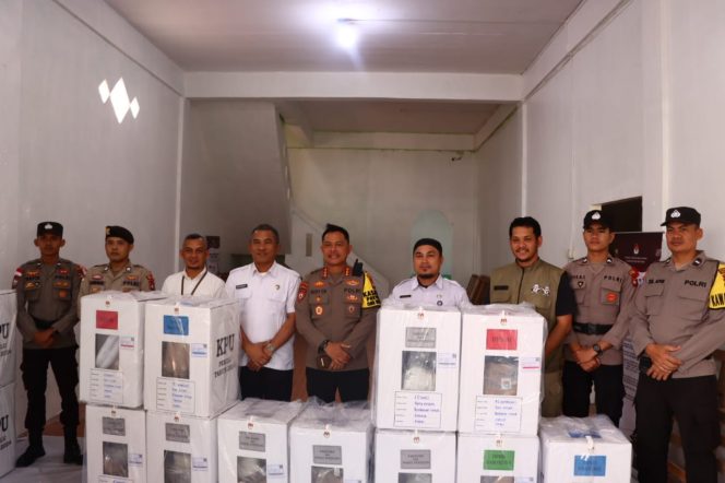 
					PAMATWIL dan WASOPS Polda Kepri Cek Kesiapan Pengamanan Pemilu di Natuna