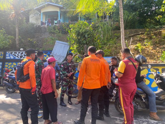 
					Tak Kunjung Pulang Dari Kebun, Tim SAR Gabungan Lakukan Pencarian Seorang Warga Desa Air Nusa