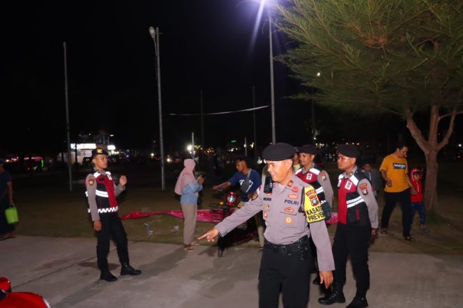 
					Polres Natuna Gelar Patroli Dialogis, Ciptakan Rasa Aman dan Nyaman Jelang Ramadhan