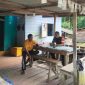 Babinsa Koramil 03/Sedanau Terus Tingkatkan Komsos Dengan Warga Binaan