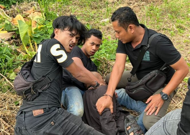 
					Polisi berhasil menangkap perampok yang kerap beraksi menggunakan senjata tajam, di Kota Tanjungpinang, Provinsi Kepri.