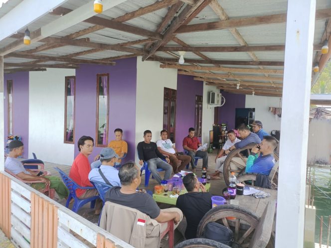 
					Rapat Final Panitia Turnamen Sepak Bola Kades Cup Serasan 2024.