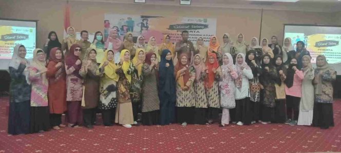 
					Peserta Pelatihan Peningkatan Kapasitas Pengelola Posyandu, Senin (9/9/2024)-Diskominfo Tanjungpinang