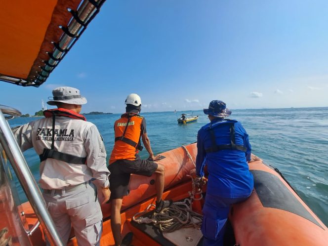 
					Tim SAR gabungan saat melakukan pencarian, Senin (02/09/2024)-Nuzli