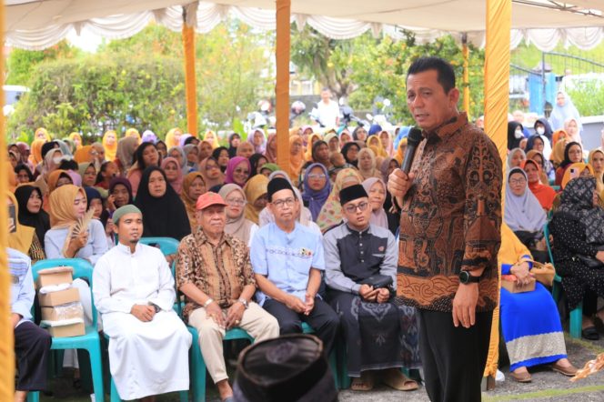 
					Suasana Calon pilkada 2024 saat melakukan kampanye, Minggu (29/9/2024)-Hendrik