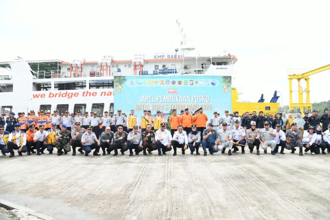 
					Foto bersama usai kegiatan apel Pembukaan Posko Natal 2024 dan Tahun Baru 2025, Kamis (19/12/2024)-Diskominfo Kepri