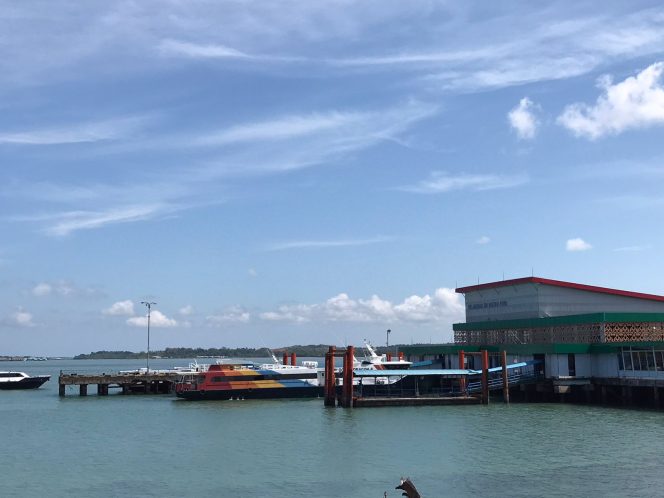 
					Suasana Pelabuhan Sri Bintan Pura Tanjungpinang (Nzl)