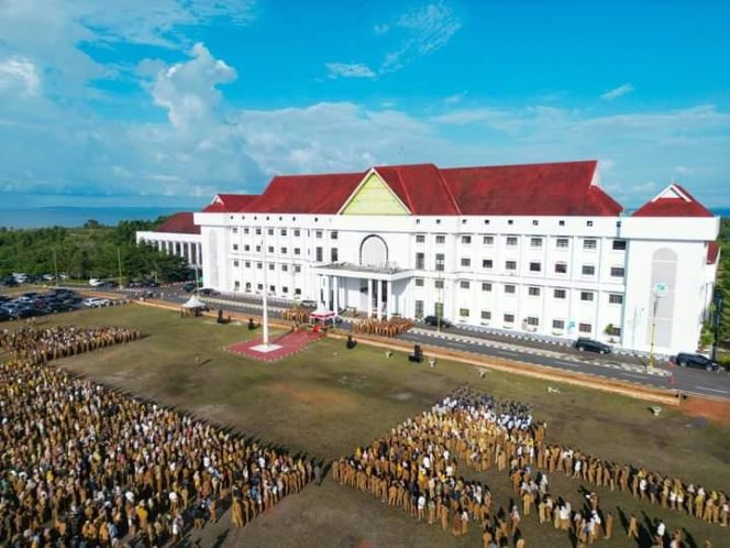 
					Kantor Gubernur Kepulauan Riau, Dompak, Tanjungpinang. (Istimewa)