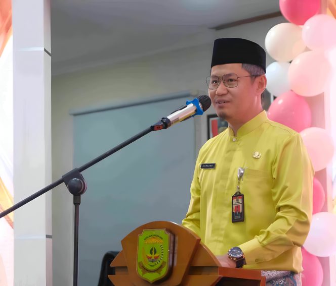 
					Keterangan Foto:  Sekretaris Daerah Kota Tanjungpinang, Zulhidayat, saat memberikan sambutan, (Diskominfo Tanjungpinang).
