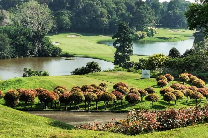 
					Keterangan Foto: Suasana foto  pemandangan lapangan di Ria Bintan Golf Club, (Diskominfo Kepri).