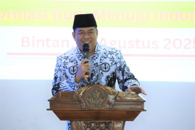 
					Sekretaris Daerah Kabupaten Bintan, Rony Kartika . (Diskominfo Bintan)
