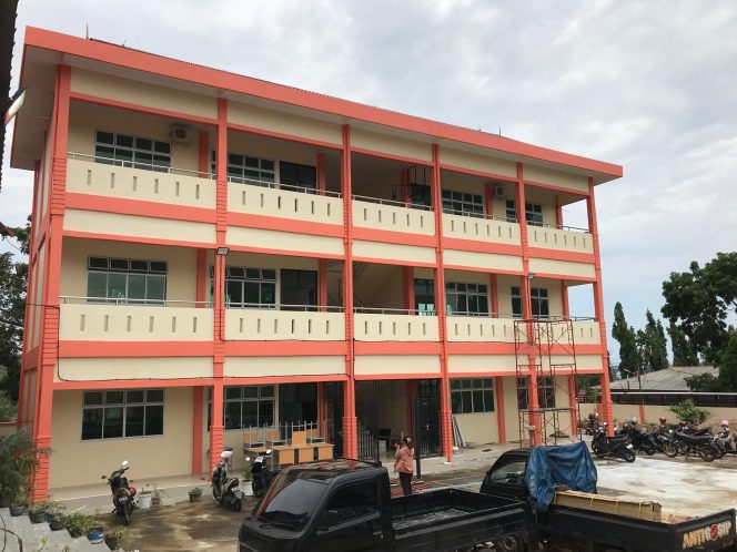 
					Sekolah Rakyat Kota Tanjungpinang. (Nzl)