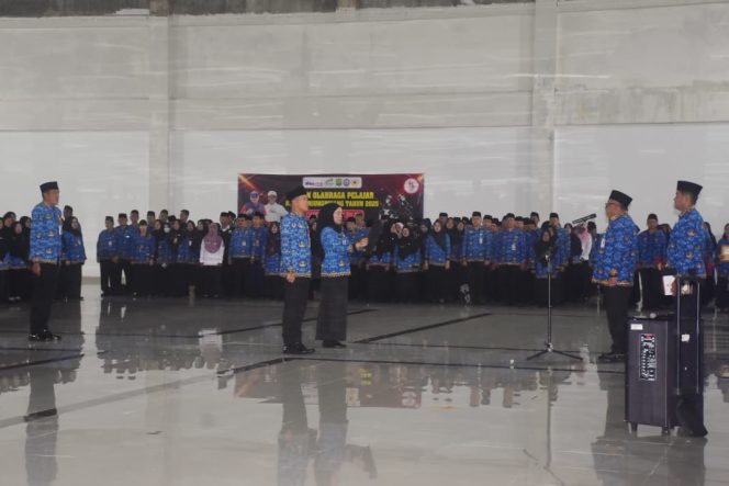 
					Wali Kota Tanjungpinang, Lis Darmansyah saat pimpin upacaraHariKesadaranNasional, di Aula Serbaguna Dinas Kepemudaan dan Olahraga,Rabu (17/9/2025). (Diskominfo Kota Tanjungpinang)