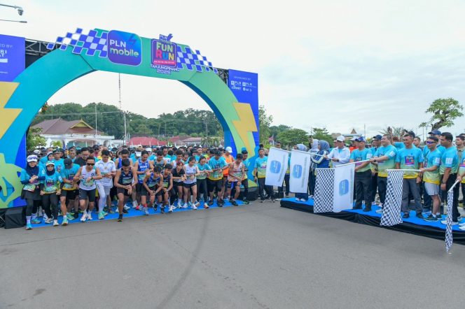
					Ribuan Peserta Meriahkan PLN Mobile Fun Run 2025 di Tanjungpinang
