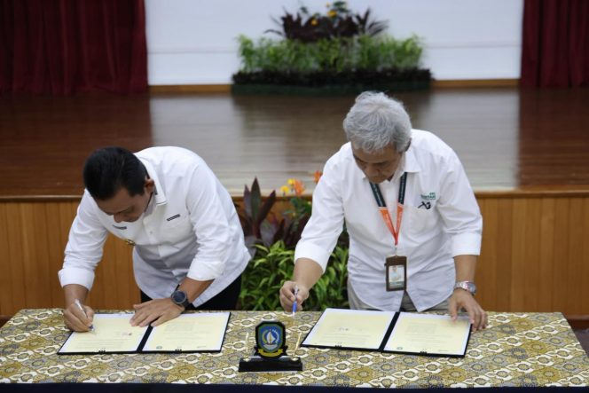 
					Pemprov Kepri MoU dengan Kawasan Industri Lobam untuk Optimalisasi Penagihan Pajak Kendaraan