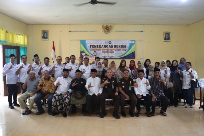 
					Kejati Kepri dan Kejari Lingga Gencarkan Edukasi Antikorupsi
