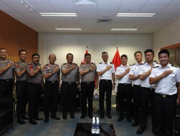 Polda Kepulauan Riau (Kepri) bersama Korpolairud Baharkam Polri saat kunjungan resmi ke Maritime Security (MARSEC) Command dan Information Fusion Center (IFC) Republik Singapura, Rabu (22/10/2025). (Humas Polda Kepri)