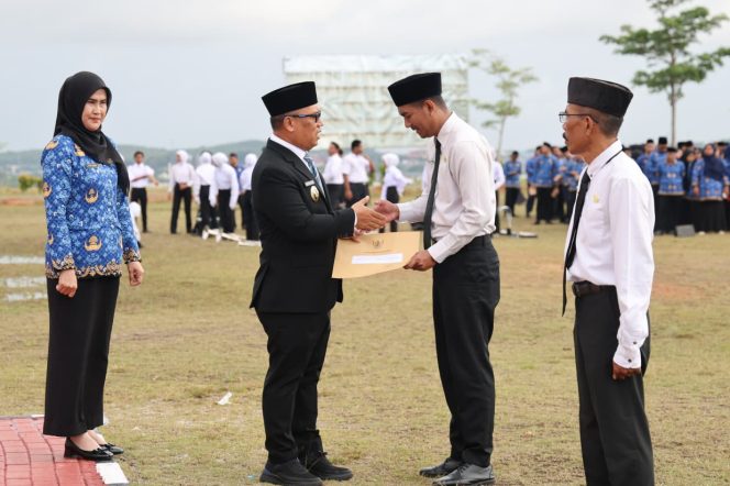 
					1.499 PPPK Paruh Waktu Pemprov Kepri Resmi Terima SK