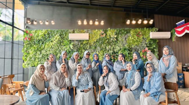 Momen kebersamaan anggota Kurma Squad.(foto : Kurma Squad)