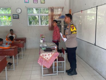 Suasana sosialisasi di salah satu SMPN di Tanjungpinang.(foto Humas Polresta Tanjungpinang)