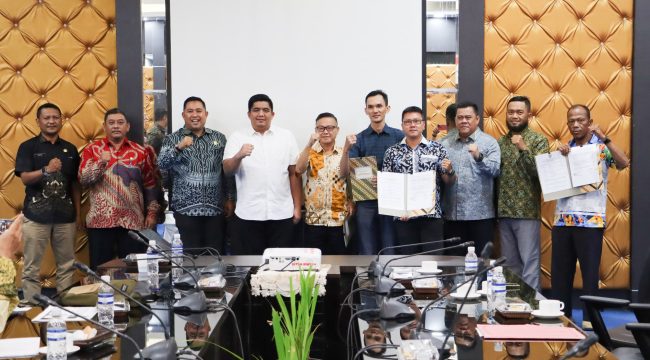 Foto bersama setelah kegiatan PSU.(foto : Humpro Kabupaten Bintan)