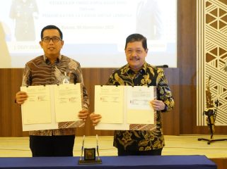 Penandatanganan kerjasama antara Kejati Kepri dan Bank Mandiri.(Foto : Bidang Penkum Kejati Kepri)