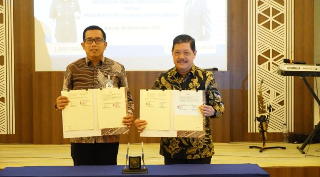 Penandatanganan kerjasama antara Kejati Kepri dan Bank Mandiri.(Foto : Bidang Penkum Kejati Kepri)