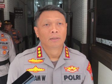 Kapolresta Tanjungpinang, Kombes Pol Hamam Wahyudi saat diwawancarai awak media, Selasa (04/11/2025). (Nuzli Rhamadhani)