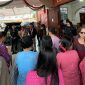 Minggu Kasih di Akhir Tahun 2025, RPL dan GMNI Kepri berbagi Kebaikan di Halaman Gereja