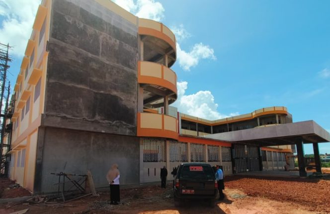 
					Penampakan Bangunan Yayasan Bumi Maitri di Kelurahan Air Raja, Kecamatan Tanjungpinang, Jumat (02/01)