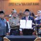 Ciptakan Kepastian Bagi Pelaku Usaha, Lis dan DPRD Sahkan Perda PBG 