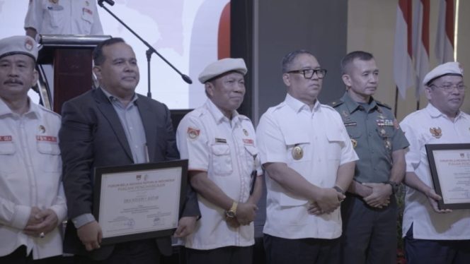 
					Wagub Nyanyang Haris Pratamura menghadiri pelantikan DPW Forum Bela Negara RI Provinsi Kepri di Hotel Planet Holiday, Batam, Rabu (14/1/2026). (Ziqri/DISKOMINFO KEPRI)