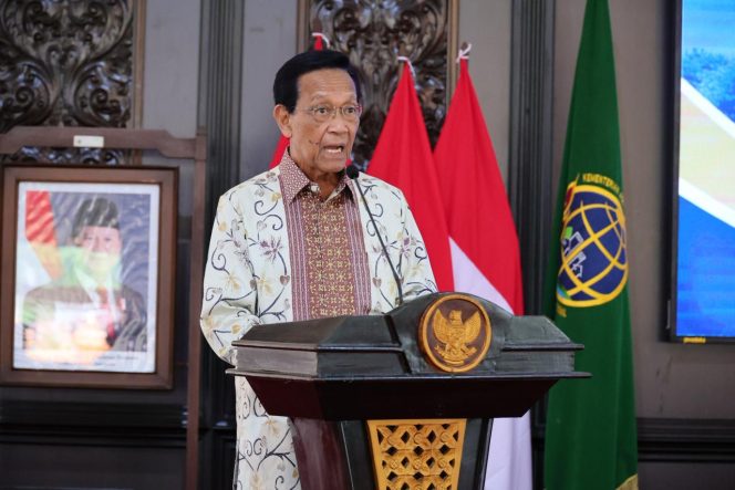 
					Gubernur Daerah Istimewa Yogyakarta (DIY), Sri Sultan Hamengku Buwono X, F-Kementrian ATR/BPN