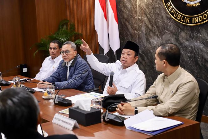 
					Bahas Implementasi Perpres 4/2026 tentang Pengendalian Alih Fungsi Lahan Sawah, Menteri Nusron Paparkan _Roadmap_ Penetapan LSD di 2026
