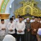 Haul dihadiri Gubernur Kepri Ansar Ahmad, Wakil Wali Kota Tanjungpinang Raja Ariza, serta tokoh agama dan tokoh masyarakat Kepulauan Riau. (Ogi/DISKOMINFO KEPRI)