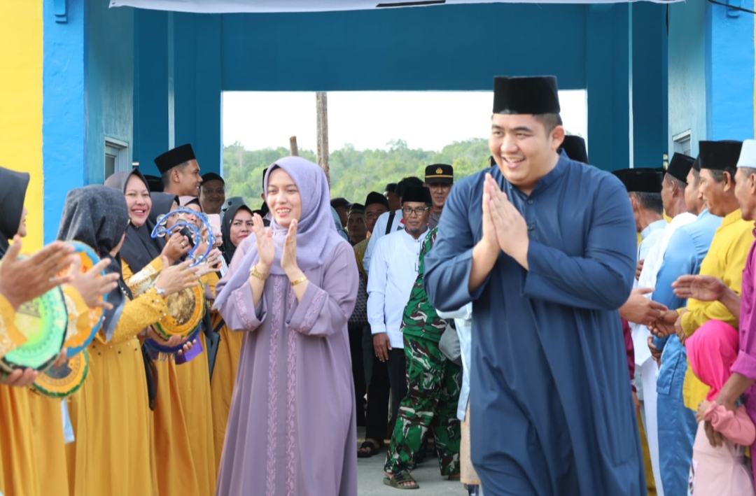 Penantian Bertahun-Tahun Terjawab, Bupati Roby Resmikan Dermaga 'Mak Yong' Pulau Mantang