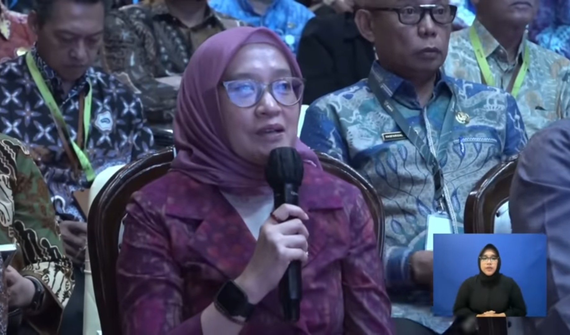 DPMPTSP Kepri Raih Penghargaan ZI dengan Predikat Menuju WBK Perdana 2025