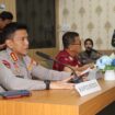 Kombes Pol Indra Ranu Dikarta, S.I.K., M.Si dan Wakil Wali Kota Tanjungpinang Drs. Raja Ariza, M.M, KAMIS (12/02). F-Humas Polresta Tanjungpinang