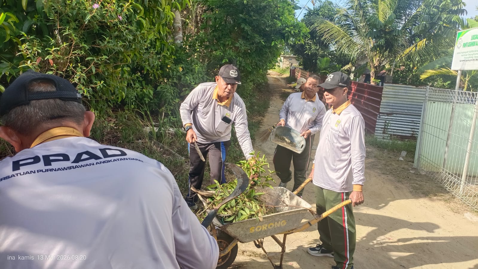 Berbagi Kasih, Persatuan Purnawirawan TNI AD (PPAD) Provinsi Kepulauan Riau Kunjungi Panti Asuhan Al-Ibris